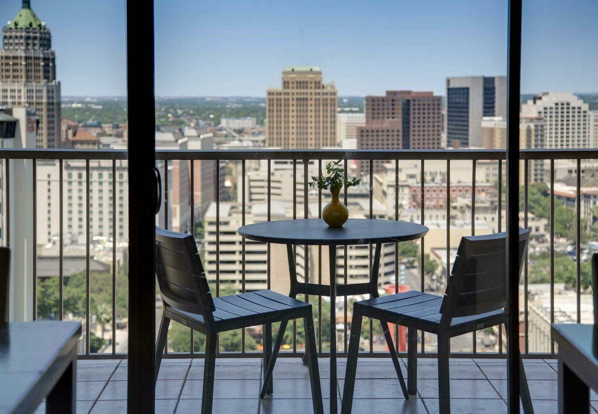 Marriott Riverwalk 4*