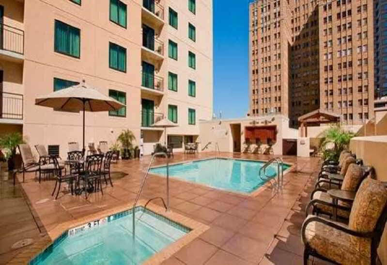 Embassy Riverwalk-downtown