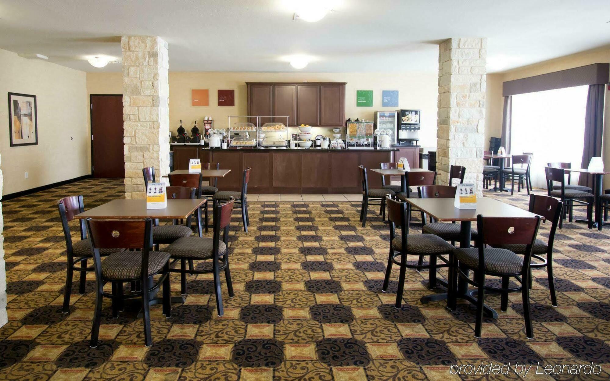 Comfort North - Stone Oak Hotel 3*