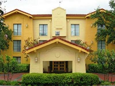 Hotel La Quinta By Wyndham I-35 N At Toepperwein San Antonio