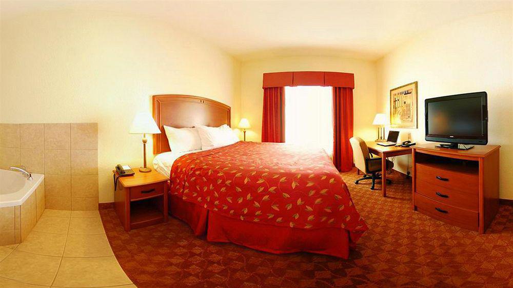 Western East & Hotel 3*