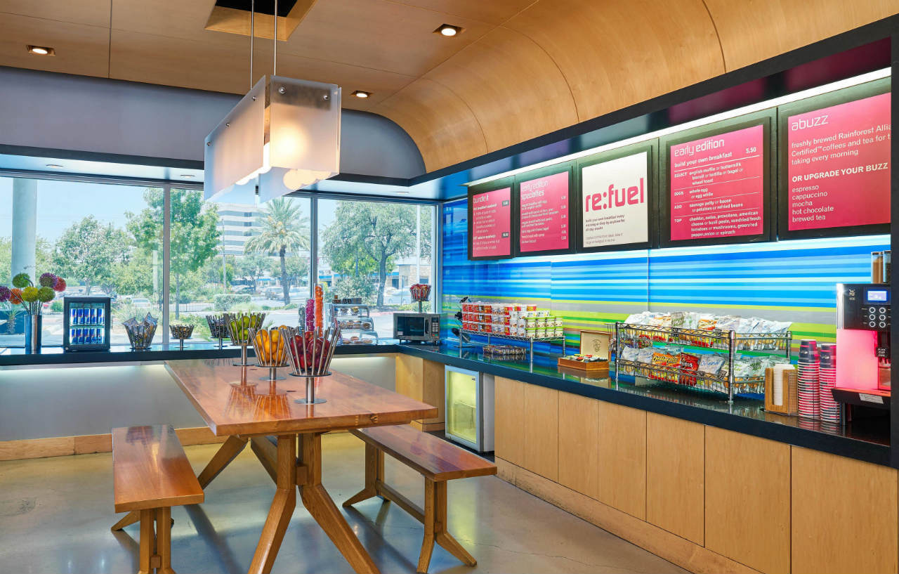Aloft Airport Hotel 3*
