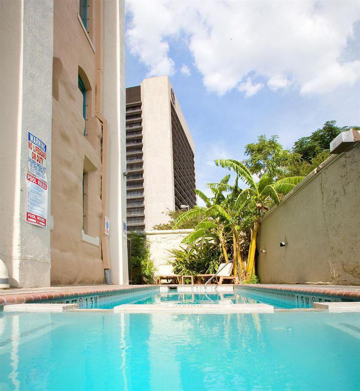 Express North Riverwalk Area By Ihg San Antonio