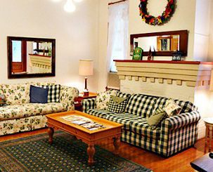 O'casey's Hotel
